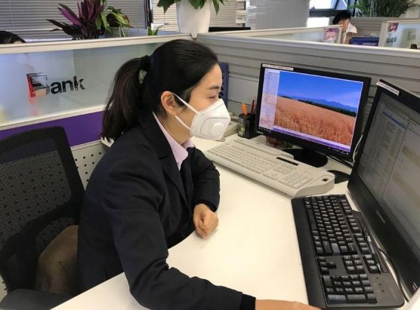 银行员工工资多少钱