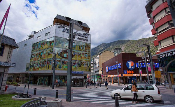 世界上唯一没有被侵略的国家