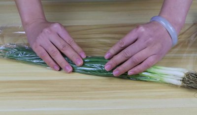 小葱怎么保存才能保持新鲜 小葱长期保鲜保存的方法