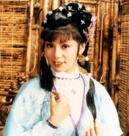 翁美玲灵异事件戏服