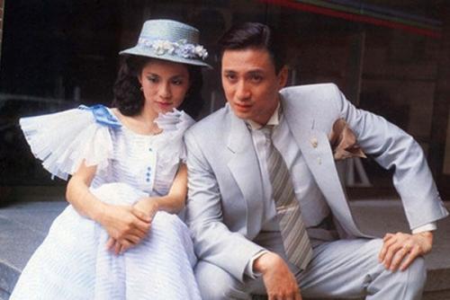 翁美玲灵异事件戏服