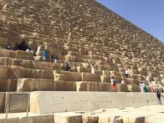 最大的金字塔胡夫金字塔简介