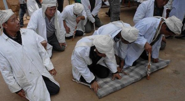 老人快不行的时候应该怎么办