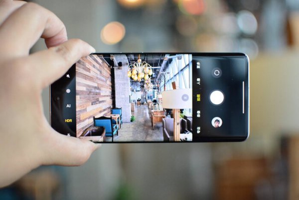 小米civi值得买吗