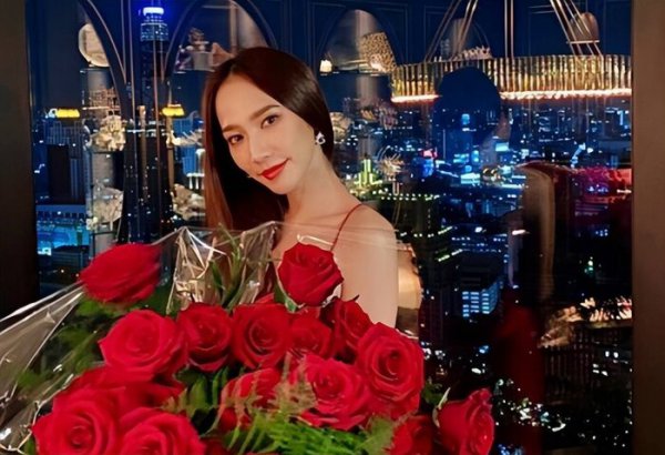 泰国月亮姐姐资料