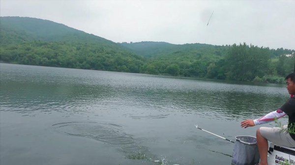 用玉米钓翘嘴怎样让翘嘴连口