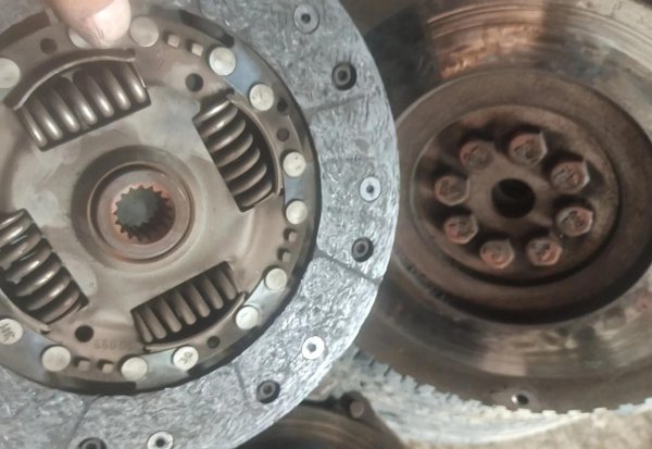 换离合器多少钱