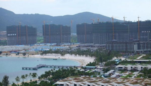 房子靠近山是硬伤吗