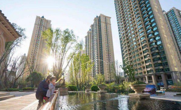 东边户好还是西边户好