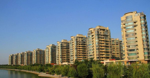 东边户好还是西边户好