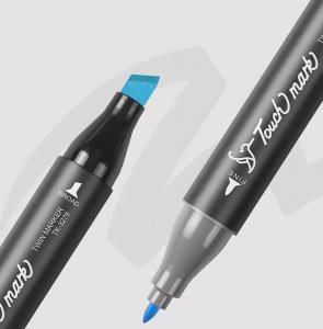 马克笔和水彩笔的区别 两者不一样 哪个更值得入手