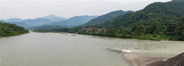 都江堰修建年代是什么时候