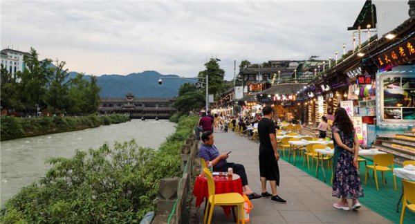 都江堰修建年代是什么时候