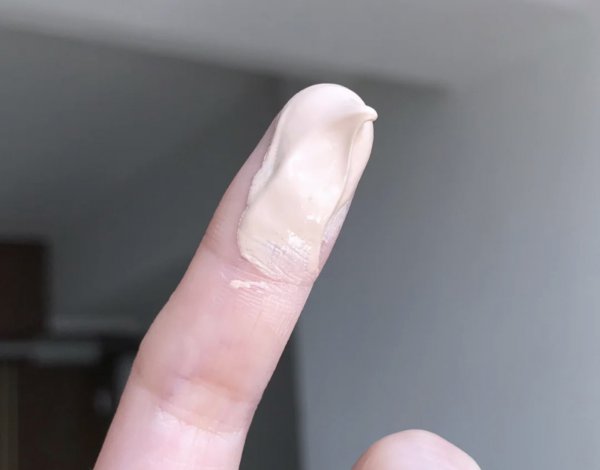 粉底液打开后多久就不能用了