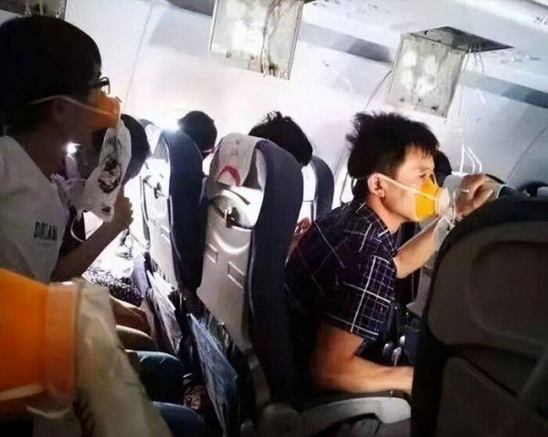 刘传健英雄机长事件简介