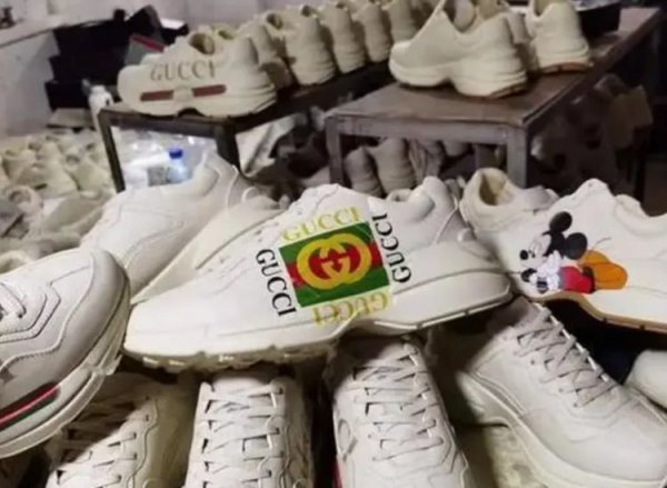 莆田鞋和正品的区别