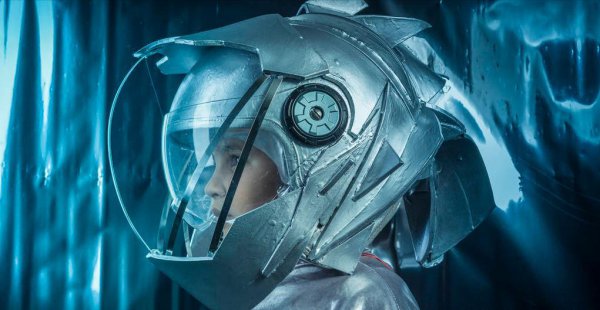 镜片球面和非球面哪个好