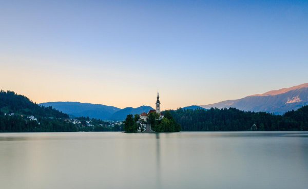 不长植物的地方是什么之地