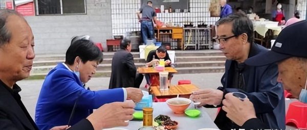 早酒文化是哪里的习俗