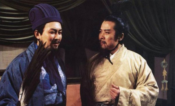 博望坡之战的经过