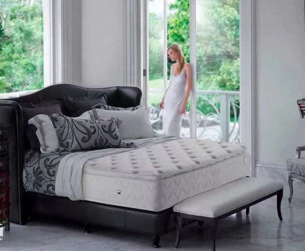 为什么酒店的被子又轻又暖和