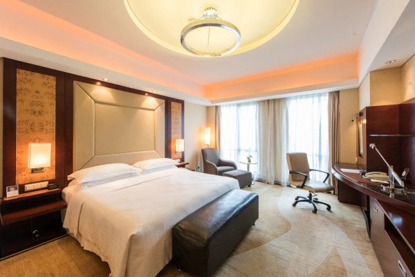 为什么酒店的被子又轻又暖和