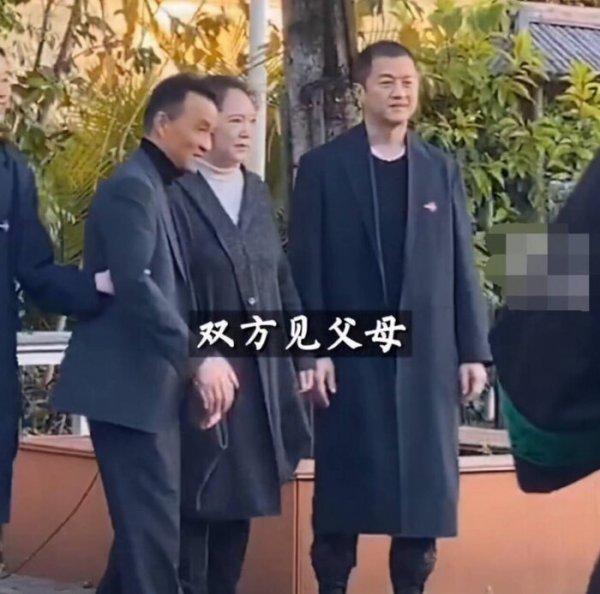 李亚鹏现任妻子是谁