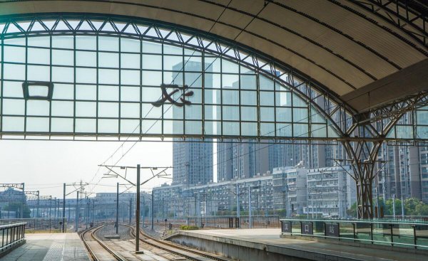 铁路职工是铁饭碗吗