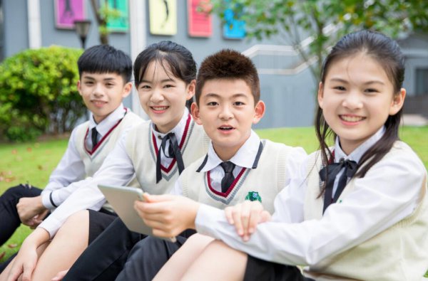 变声期如何让声音好听