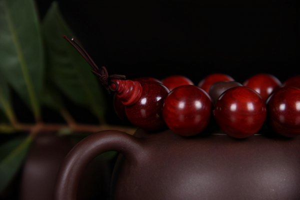 小叶紫檀怎么盘玩效果最好