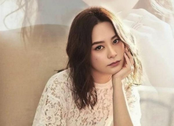 鹿晗和关晓彤分手了吗