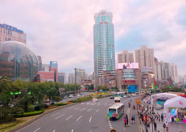 上海宝山区是穷人区吗