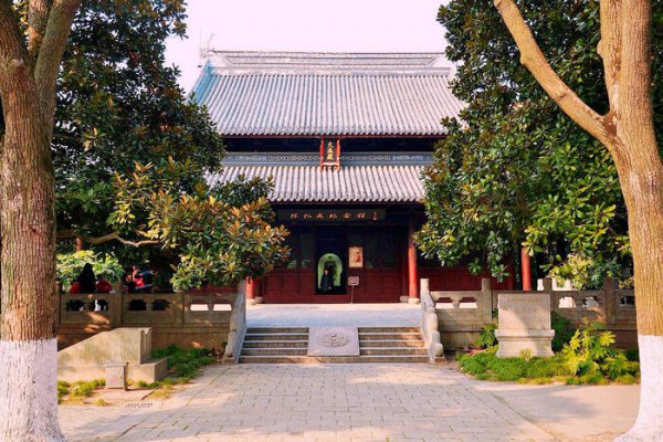 上海宝山区是穷人区吗