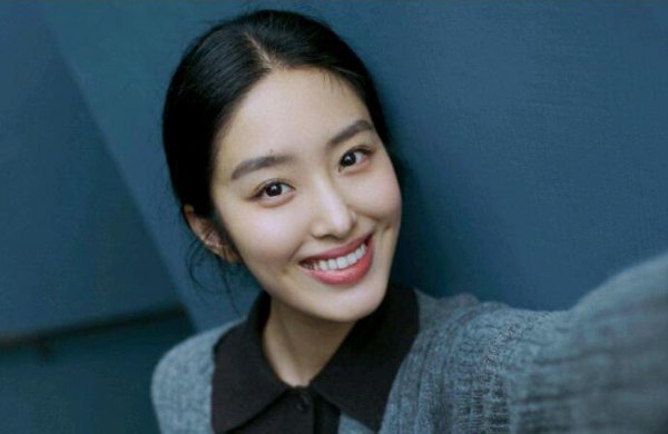 杨采钰和陈金飞之间的故事