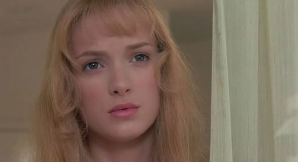 剪刀手爱德华结局深层寓意