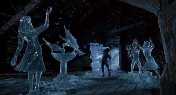 剪刀手爱德华结局深层寓意