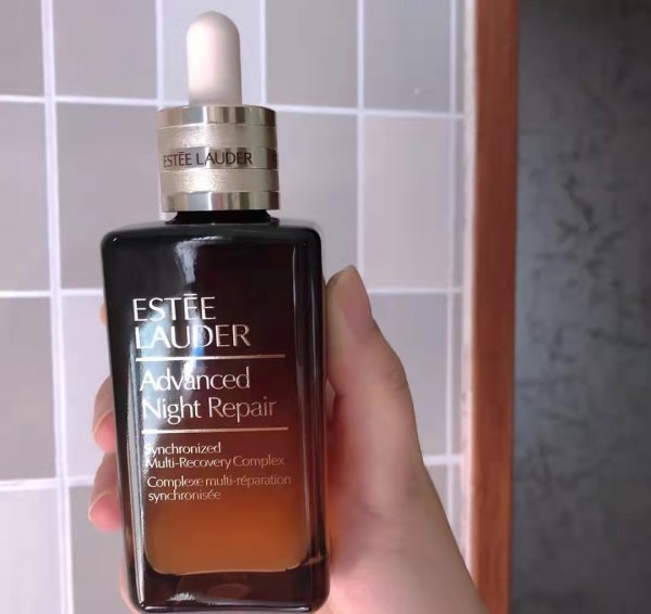 初期抗衰老护肤品推荐