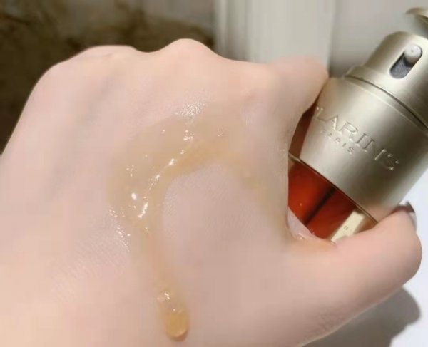 初期抗衰老护肤品推荐