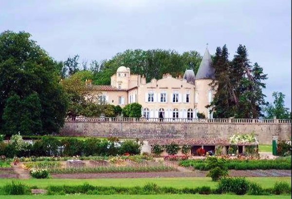 拉菲多少钱一瓶