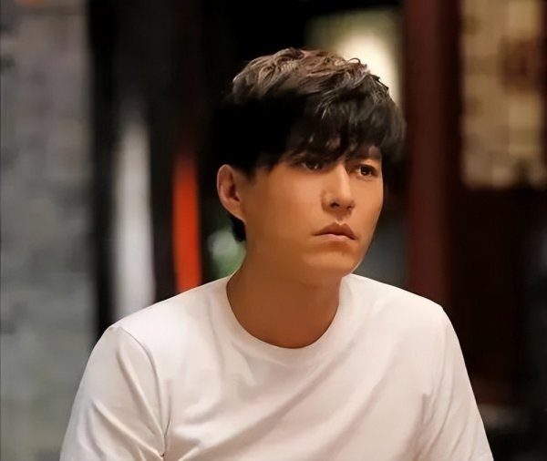 靳东个人资料简介