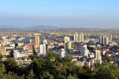 辽宁丹东是不是很穷 为什么很多人愿意定居辽宁丹东