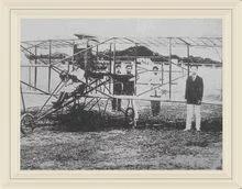 设计中国第一架飞机的人是谁