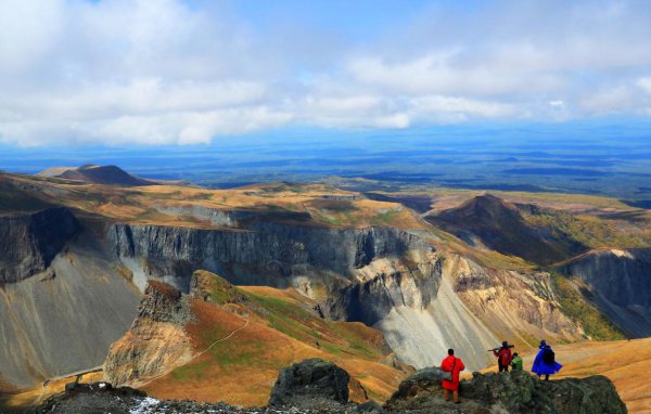 中国的火山分布在哪里