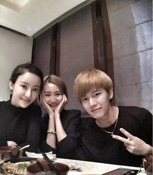 任嘉伦老婆个人简介