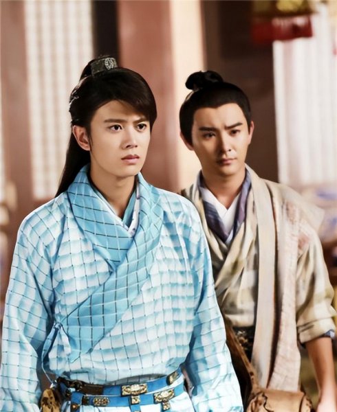 任嘉伦老婆个人简介