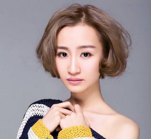 任嘉伦老婆个人简介