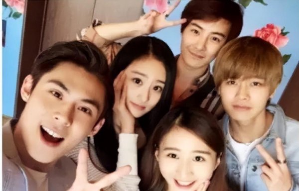 任嘉伦老婆个人简介