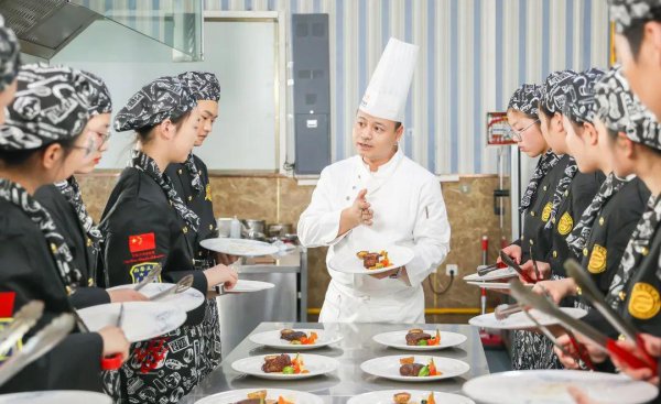 初中毕业能上哪些技校