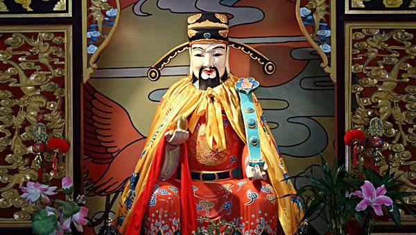 财神上香上3根还是5根