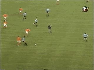 足坛一代宗师约翰·克鲁伊夫